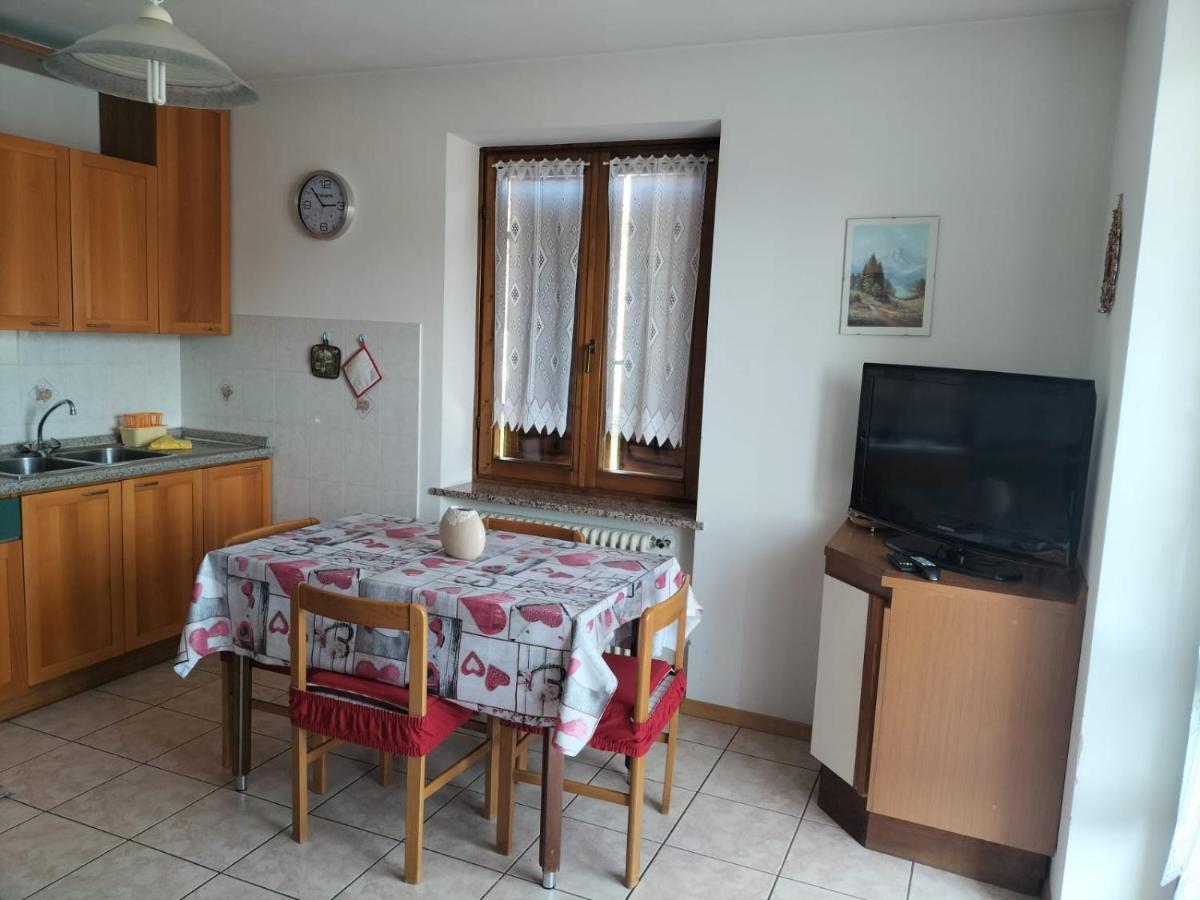 Appartamento Cologna Castelfondo Екстериор снимка