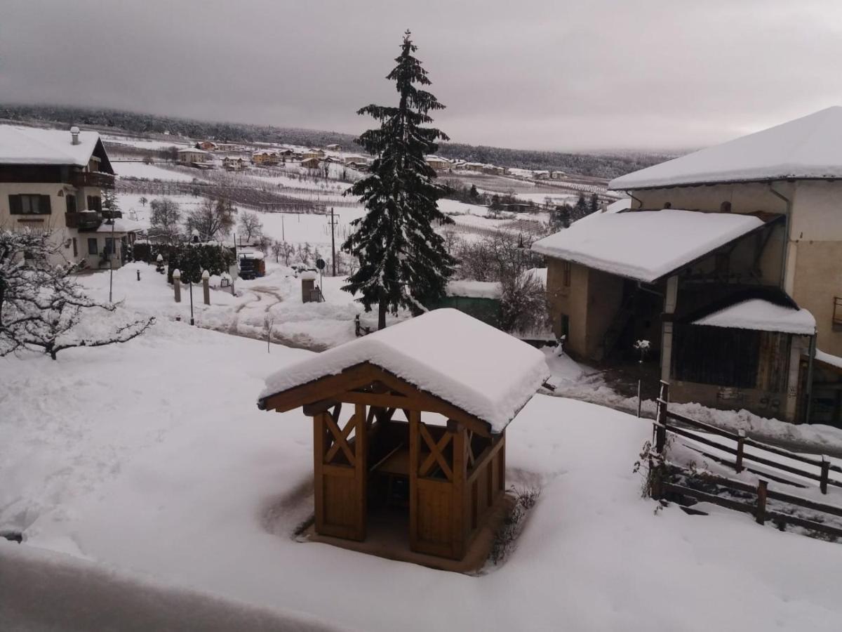 Appartamento Cologna Castelfondo Екстериор снимка